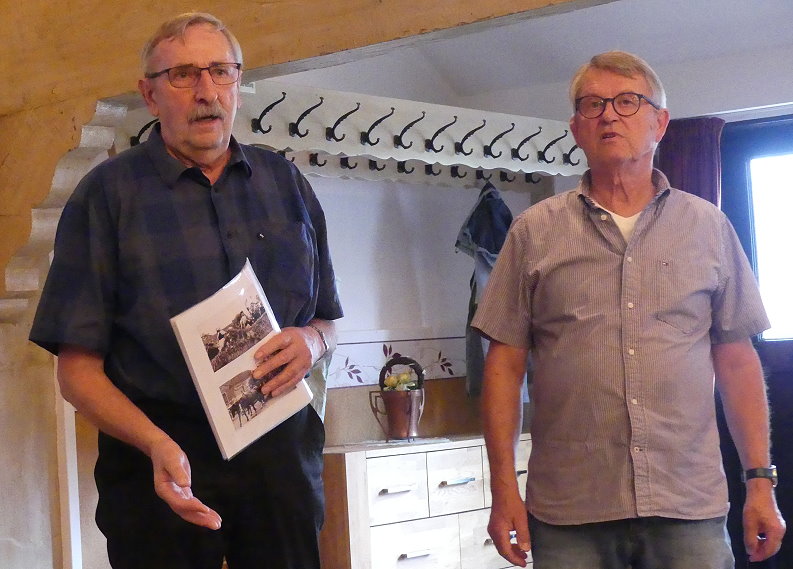 Heiner Schnackenberg und Hans Bösch führten gekonnt durch die Veranstaltung