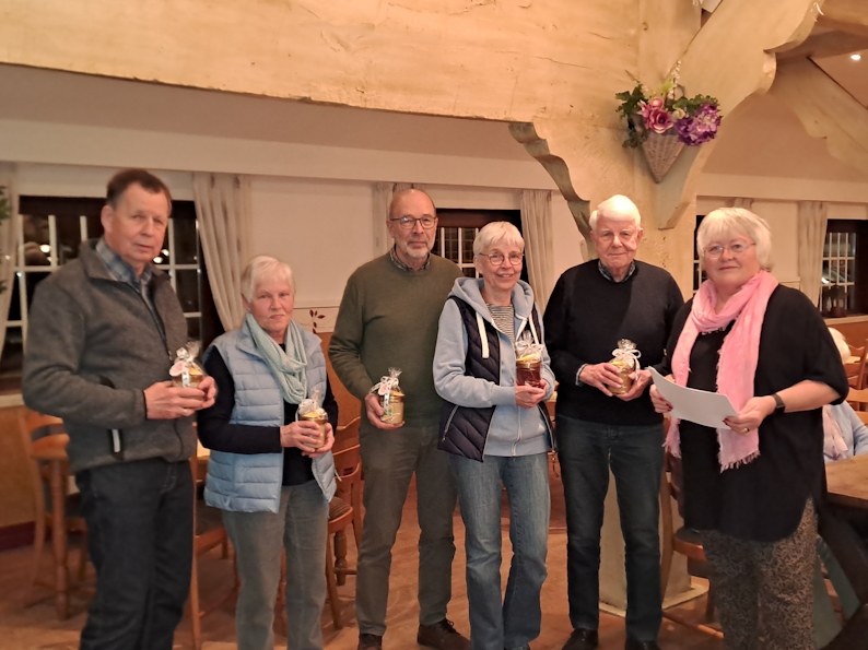 Ehrung von langjährigen Vereinsmitgliedern